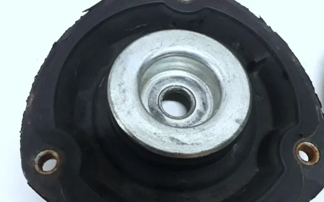 Amortisör Üst Takozu – Golf – Tiguan (5Q0412331D)