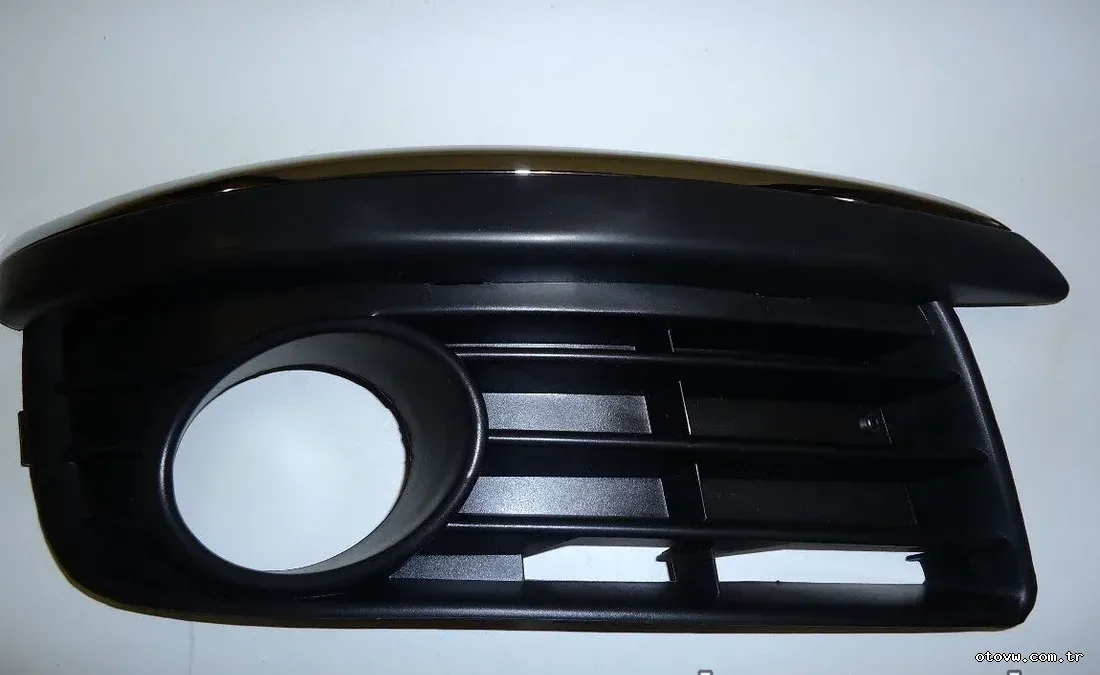Tampon Izgara Ön Sağ - Golf 5 - Jetta 3 - İTHAL - 1K0853666H