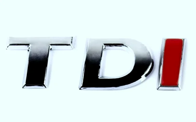 Yazı TDI Küçük Tek Kırmızı – Jetta 2010>> – 1K9853675M