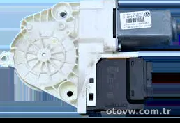 Cam Motoru Arka Sol - Volkswagen - Passat CC - Orjinal - 3C8959703B