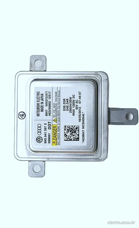 Xenon Beyni D3S Tüm Yeni Modelleri - A4 - A7 - Orjinal - 8K0941597