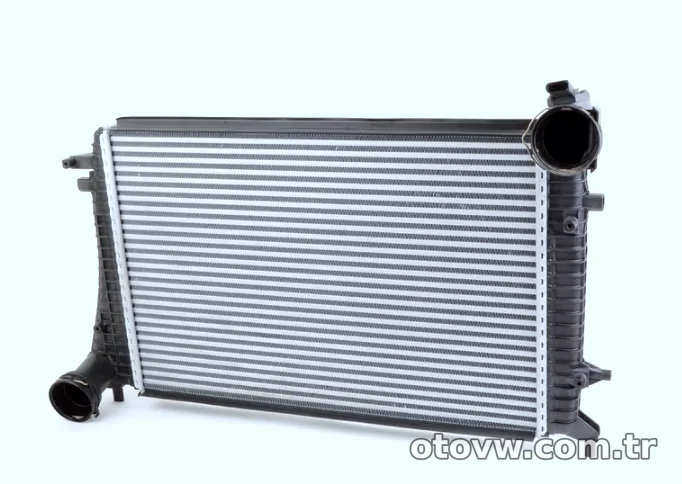 İntercol Radyatörü - BLS - Motor - 2.0 TDI - Golf - 2006 - 2007 - İTHAL - 1K0145803Q-5