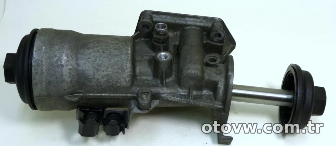 Yağ Filitre Tutucusu - 2.0 TDİ - Audi A5 - 2008 - 2011 - İTHAL - 045115389K - 045115389H-3