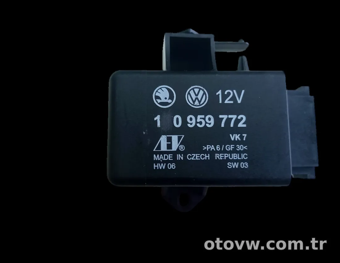 Koltuk Isıtma Kontrol Ünitesi - Scirocco - 2009 - 2014 - Orjinal - 1K0959772-10